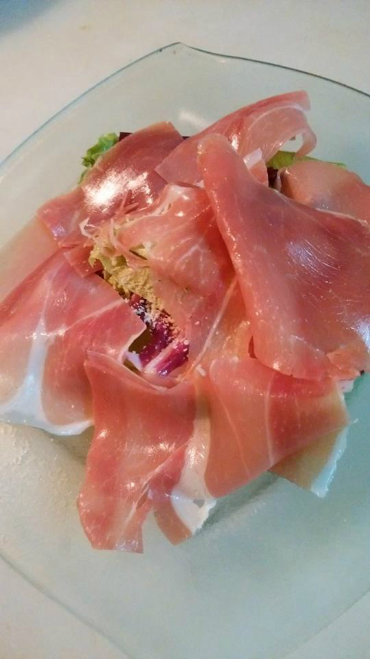 スペイン製生ハム（ハモンセラーノ）